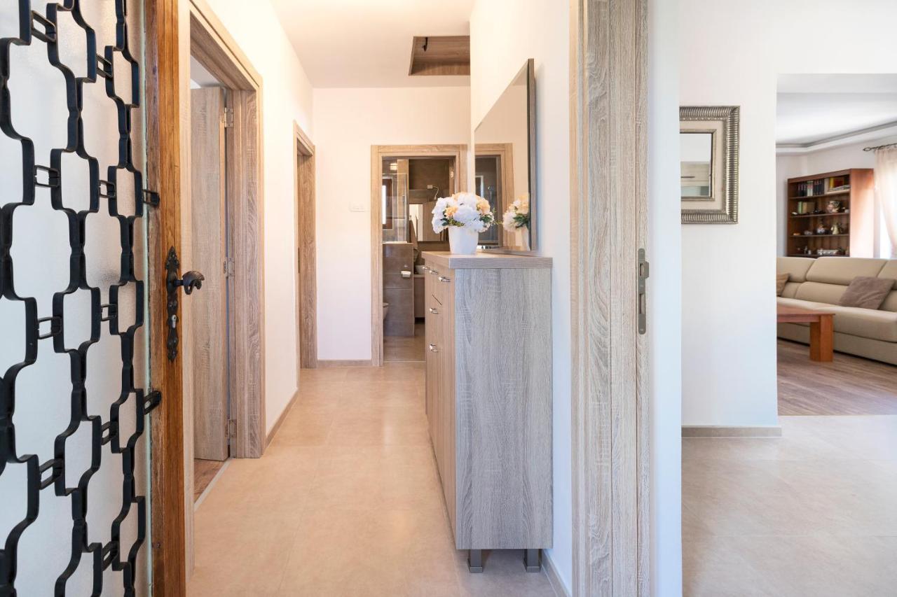 Seafoam apartment Kotor Bagian luar foto